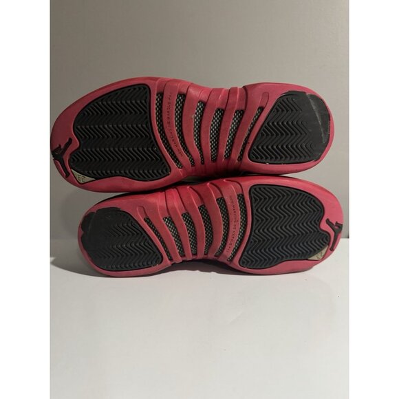Nike Air Jordan 12 Retro GS Size 6Y Black Deadly Pink 510815-026 Jumpman - Picture 7 of 9